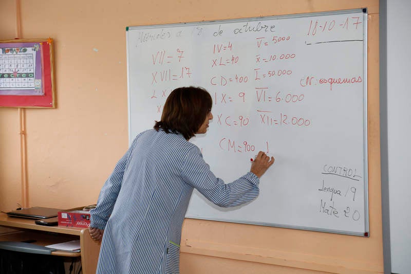 El centro comenzó a funcionar en 1968 por el traslado del antiguo colegio nacional Alonso Berruguete