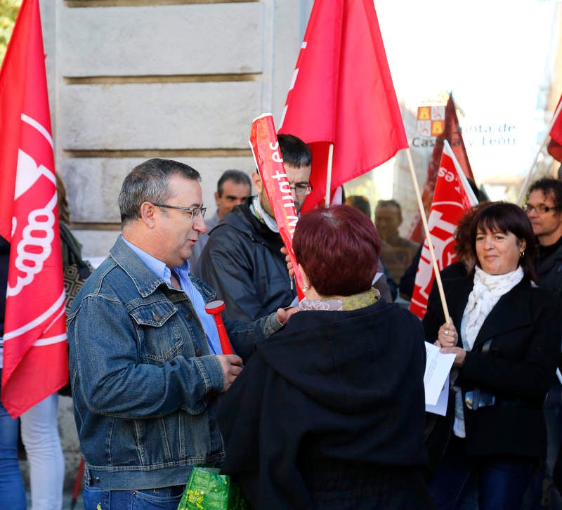 CC OO y UGT piden que profesionalice los bomberos forestales y que los operativos se contraten un mínimo de seis meses al año