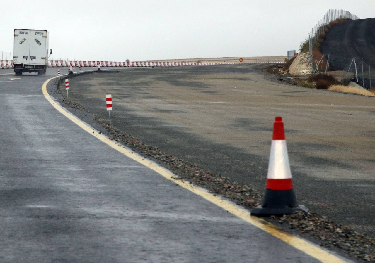 Obras en la carretera SG-20