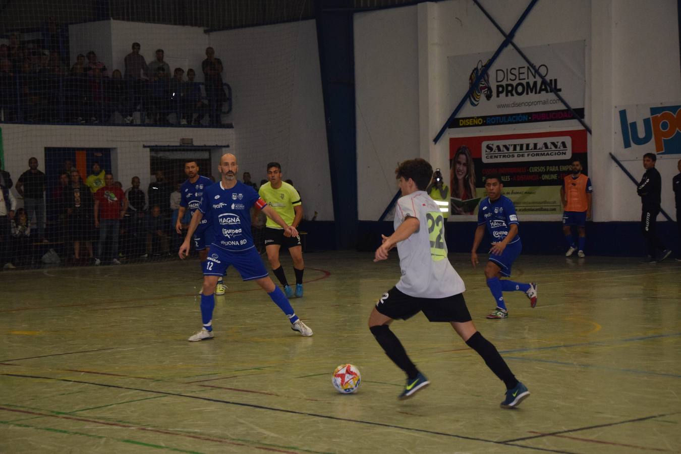 Los de Diestro plantan cara a uno de los mejores equipos nacionales y le ponen contra las cuerdas en los minutos finales con portero jugador