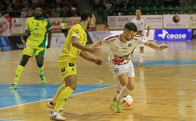 Buitre, en el partido disputado frente al Jaén Paraíso Interior en Liga.