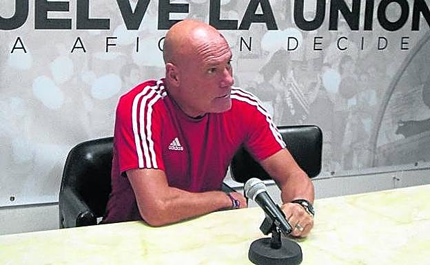 Ramón María Calderé, en la rueda de prensa.