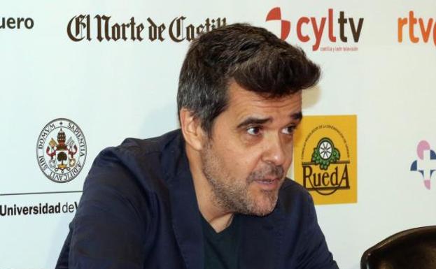 José María Cillero, redactor jefe de Cultura y Opinión, leyó el Premio del Público, que ganó 'El Insulto'. 