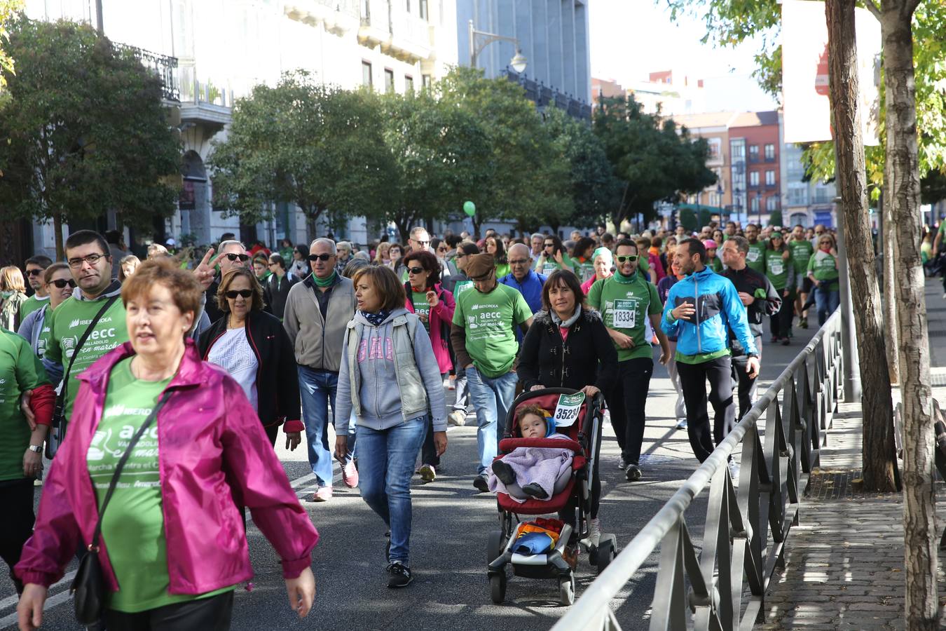 Miles de vallisoletanos se han vestido hoy de verde para salir a la calle en una marcha histórica