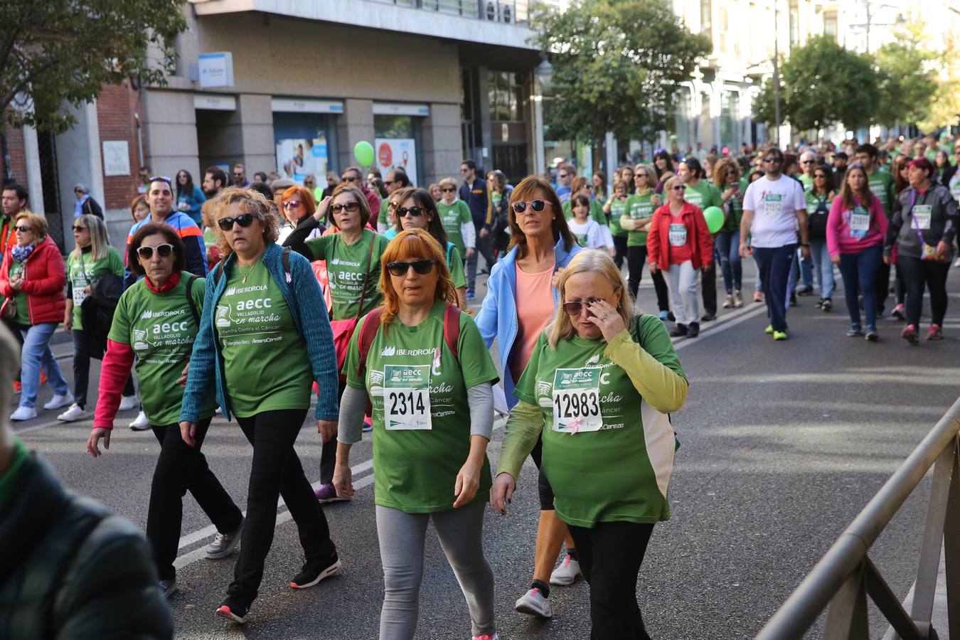 Miles de vallisoletanos se han vestido hoy de verde para salir a la calle en una marcha histórica