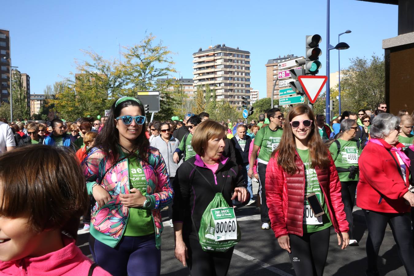 Miles de vallisoletanos se han vestido hoy de verde para salir a la calle en una marcha histórica