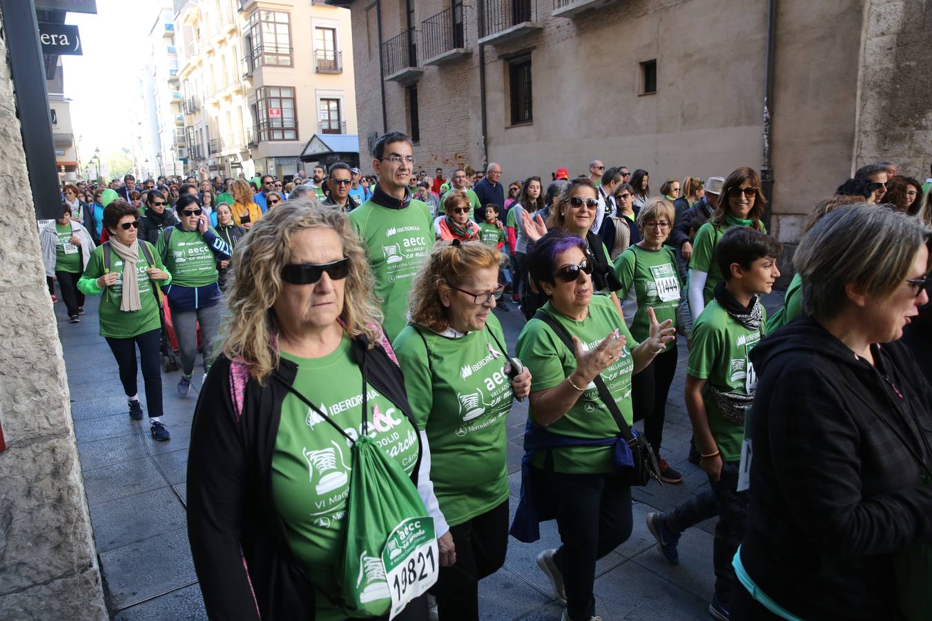 Miles de vallisoletanos se han vestido hoy de verde para salir a la calle en una marcha histórica