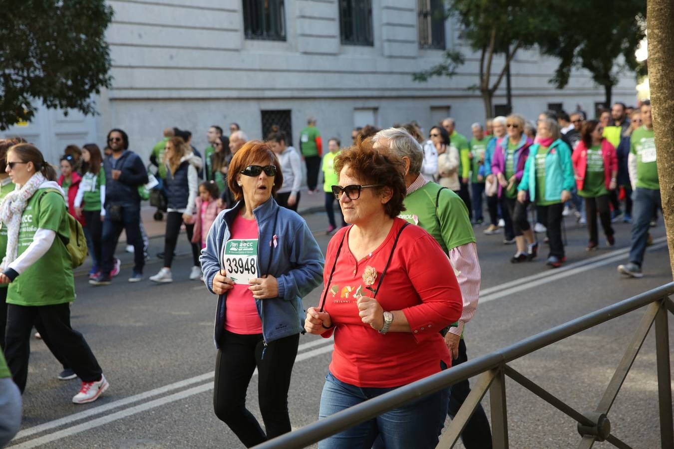 Miles de vallisoletanos se han vestido hoy de verde para salir a la calle en una marcha histórica