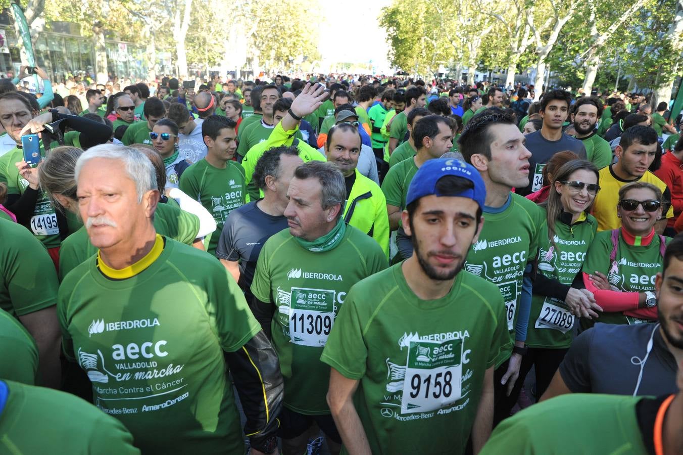 Miles de vallisoletanos se han vestido hoy de verde para salir a la calle en una marcha histórica