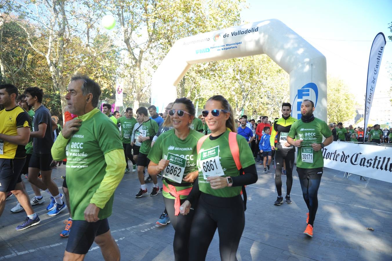 Miles de vallisoletanos se han vestido hoy de verde para salir a la calle en una marcha histórica