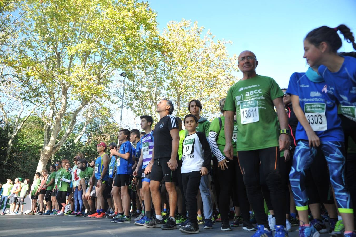 Miles de vallisoletanos se han vestido hoy de verde para salir a la calle en una marcha histórica