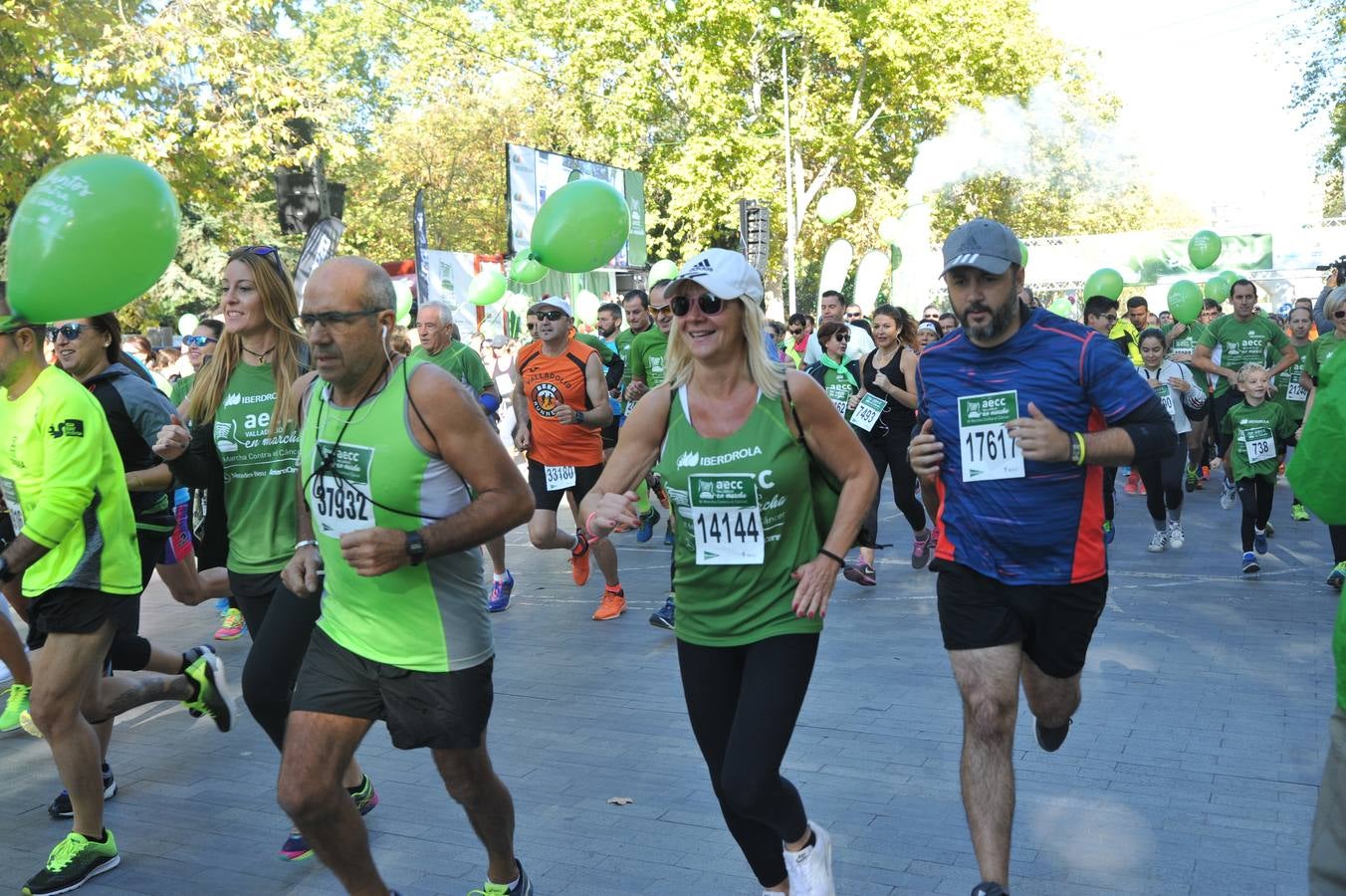 Miles de vallisoletanos se han vestido hoy de verde para salir a la calle en una marcha histórica