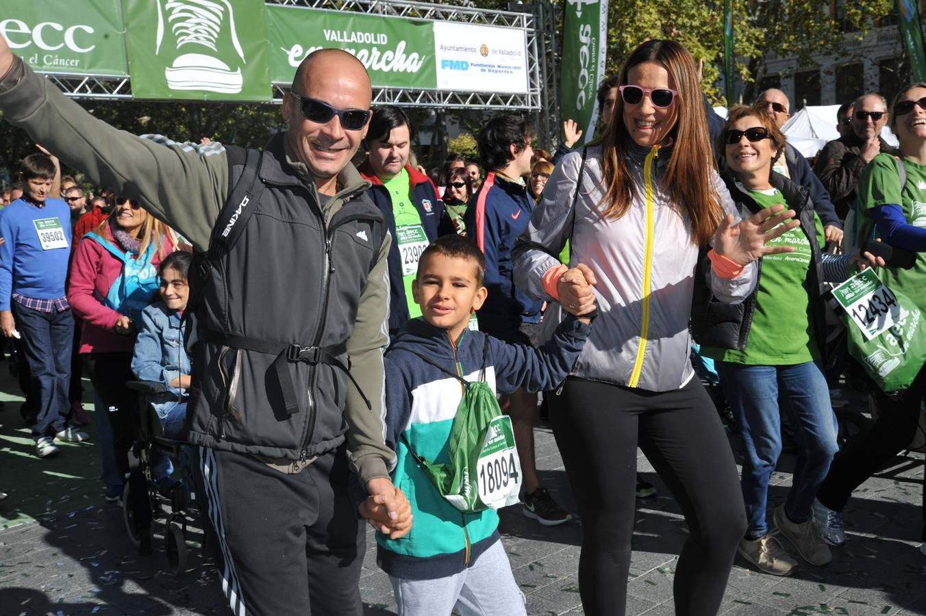 Miles de vallisoletanos se han vestido hoy de verde para salir a la calle en una marcha histórica