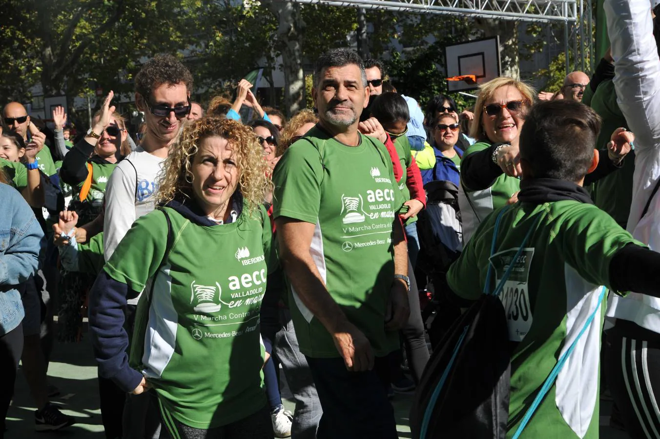 Miles de vallisoletanos se han vestido hoy de verde para salir a la calle en una marcha histórica