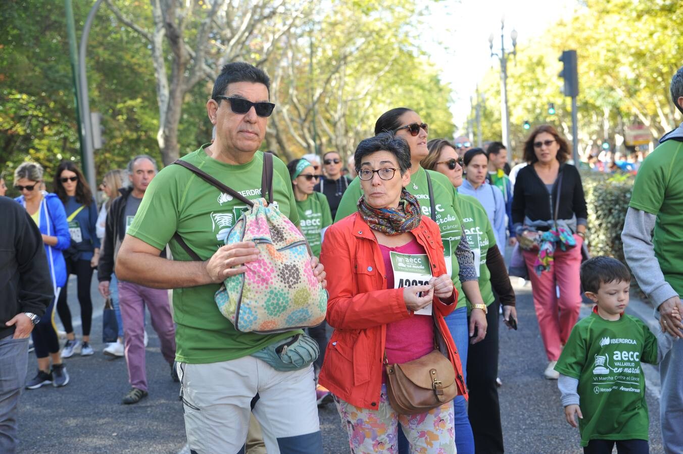 Miles de vallisoletanos se han vestido hoy de verde para salir a la calle en una marcha histórica