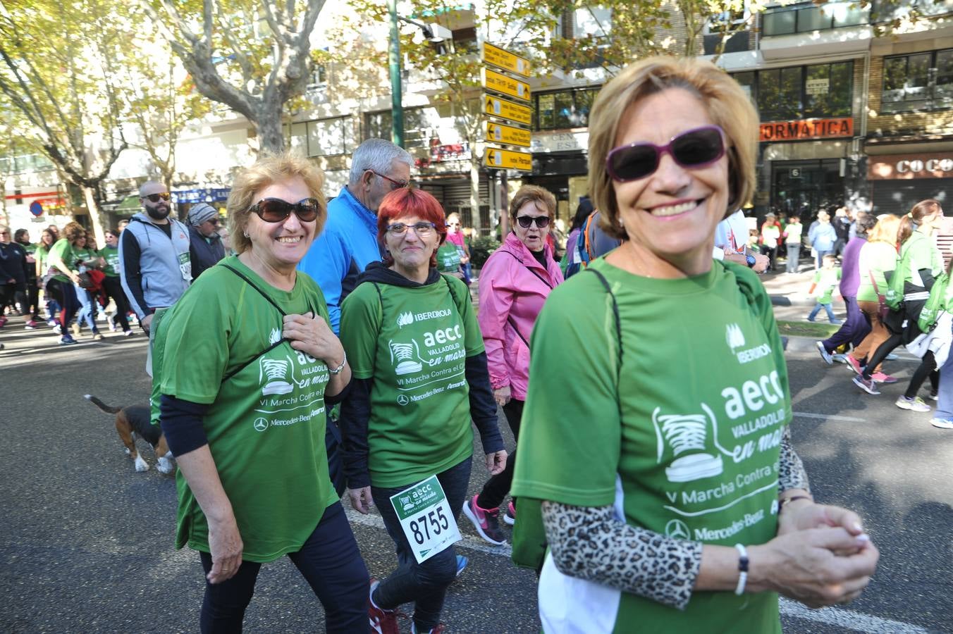 Miles de vallisoletanos se han vestido hoy de verde para salir a la calle en una marcha histórica