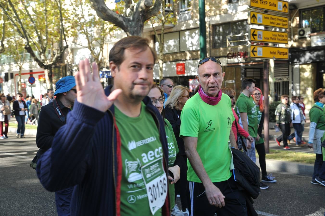 Miles de vallisoletanos se han vestido hoy de verde para salir a la calle en una marcha histórica