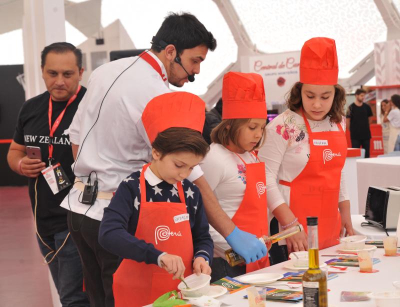 Curso de cocina para niños en la Cúpula del Milenio de Valladolid