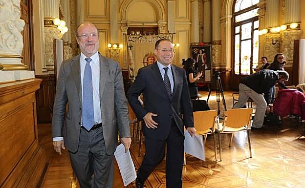 León de la Riva y Alfredo Blanco. 