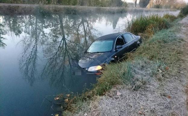 El vehículo, en el interior del Canal.