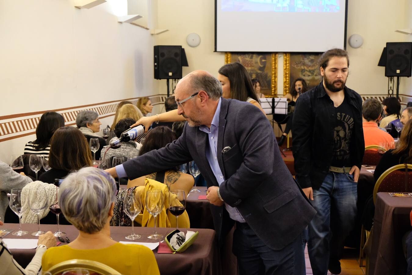 El Otoño Enológico de Caja Rural abre sus puertas en Segovia