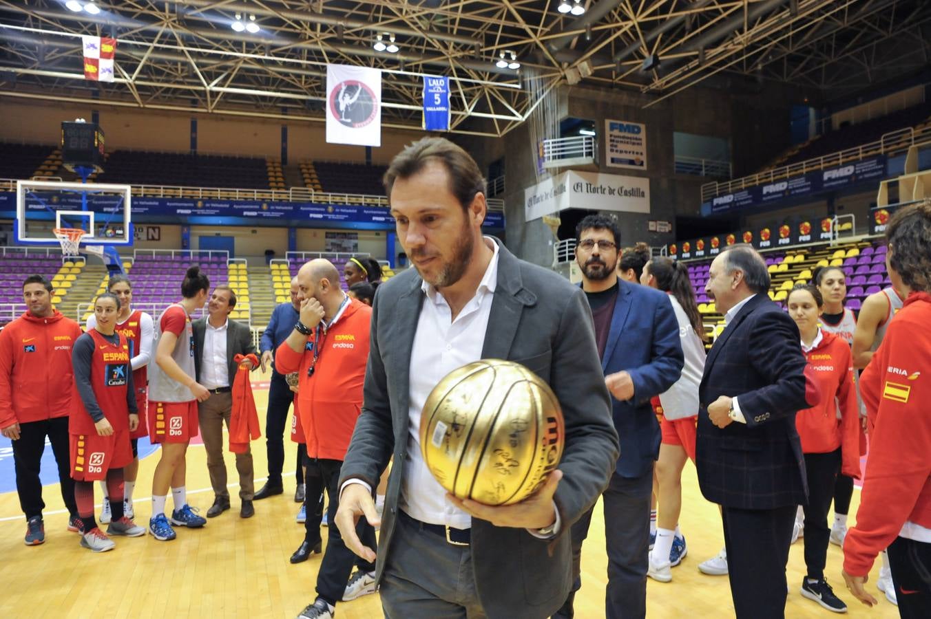 El equipo que dirige Lucas Mondelo se encuentra en Valladolid para medirse a Holanda en partido oficial clasificatorio para el Eurobasket 2019