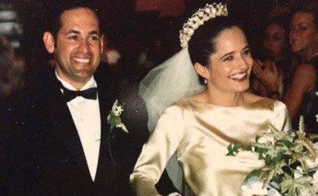 Elena y Ric Salinas, el día de su boda en 1997