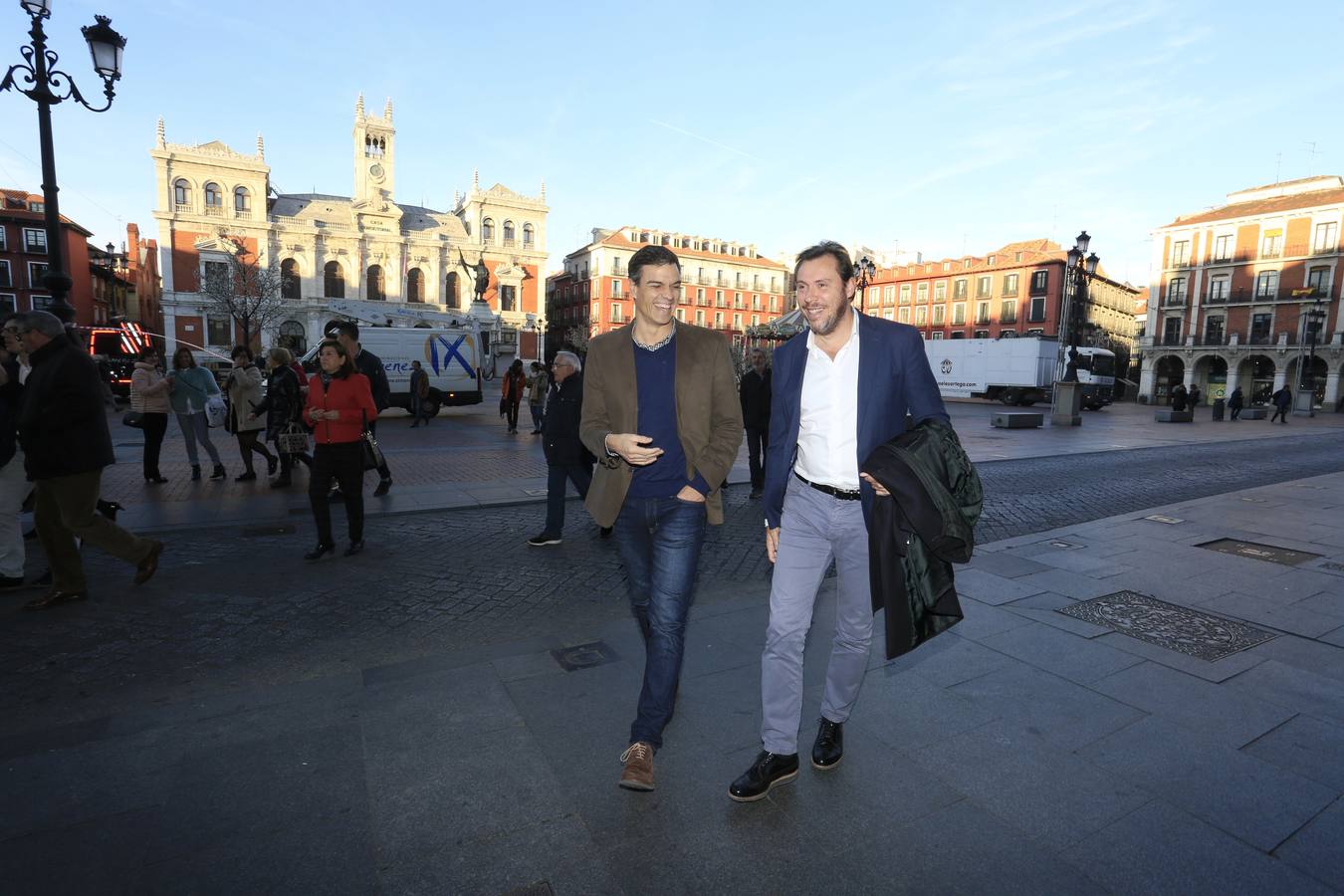 El secretario general del PSOE se reúne hoy y mañana en la capital vallisoletana con la Comisión Permanente socialista, el núcleo duro del PSOE federal