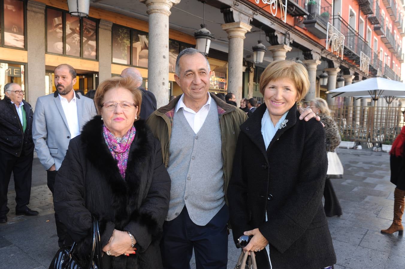 Lourdes Gómez, alcaldesa de Vega de Valdetronco; Justino Medrano y Amalia Rodríguez, alcaldesa pedánea de Villavieja del Cerro. 