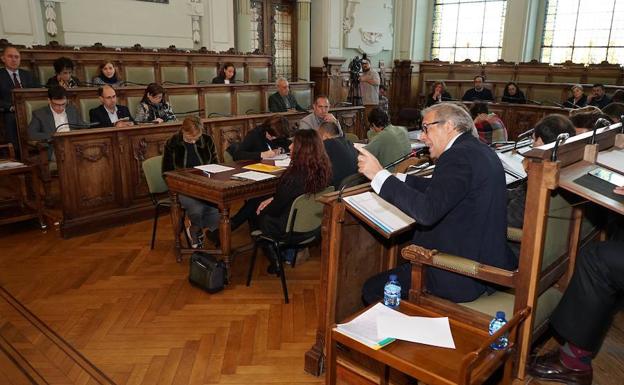 Martínez Bermejo, durante su intervención en el pleno. 