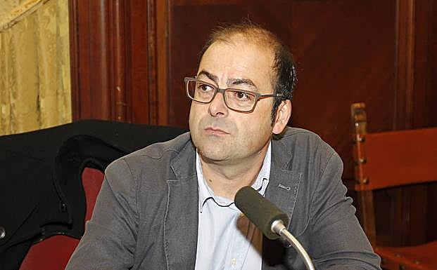 Juan Cruz Vidal, en un pleno de la Diputación.