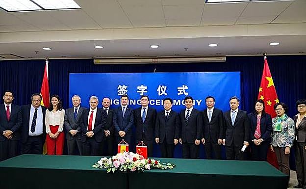 España avanza en el proceso para introducir carne de vacuno y ovino en China