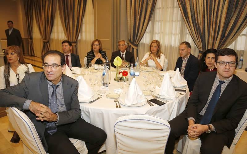 El presidente del Grupo Siro recibe el premio CPOE en Palencia