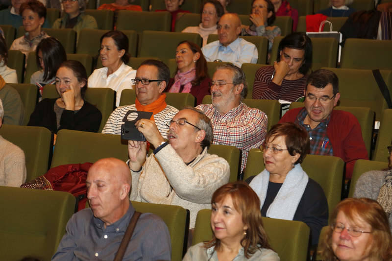 Presentacion del libro de José María Pérez Peridis &#039;Hasta una ruina puede ser esperanza&#039;