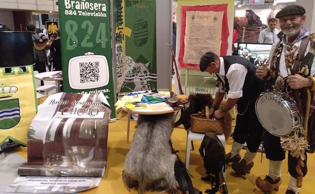 Stand de Brañosera, en Intur. 