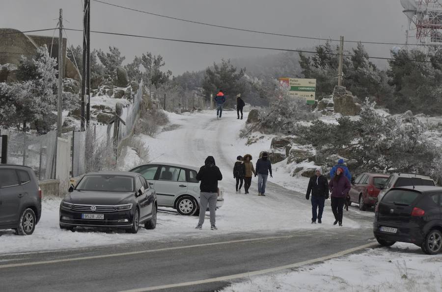 Nieve en el Puerto del Alto de León