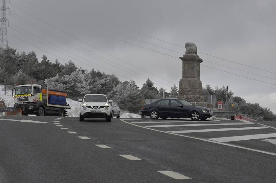 Nieve en el Puerto del Alto de León
