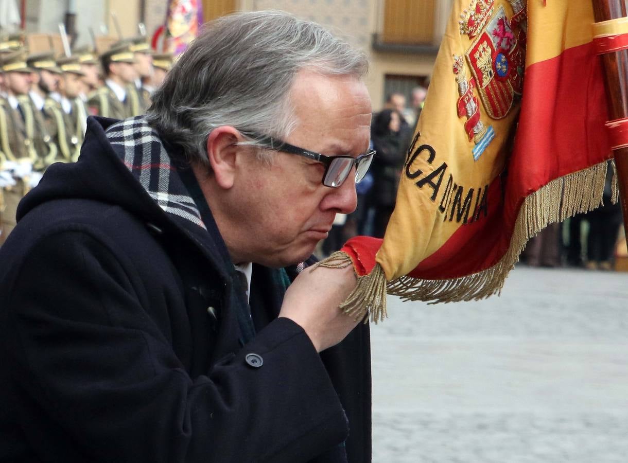 99 personas han sellado su compromiso con la defensa de España y de sus valores