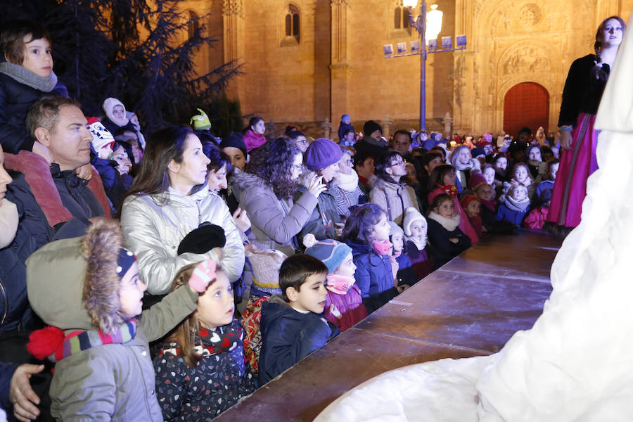 Un total de 40 casetas ofrecerán distintos productos artesanos, alimentarios, de bisutería o de ropa hasta el 8 de enero en la plaza de Anaya