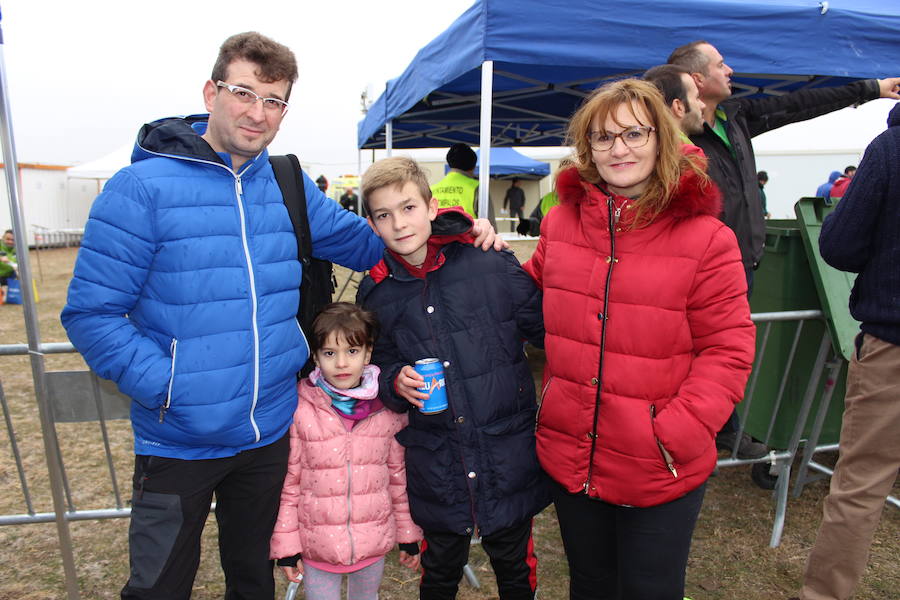 Participantes en el cross de Cantimpalos