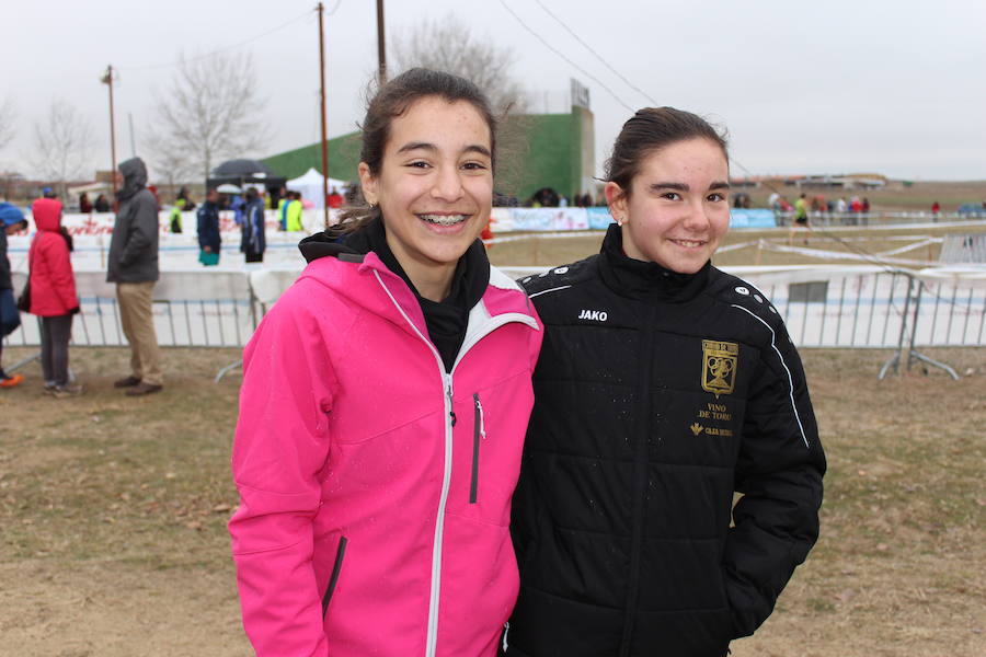 Participantes en el cross de Cantimpalos