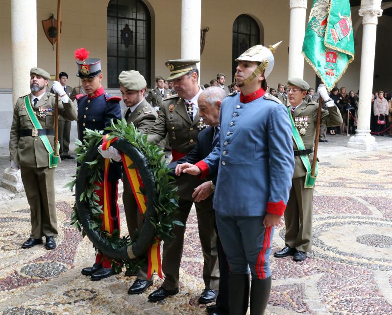 Acto de honor a la Inmaculada Concepción en el Palacio Real de Valladolid