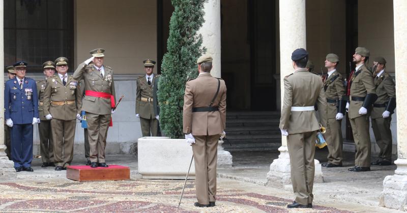 Acto de honor a la Inmaculada Concepción en el Palacio Real de Valladolid