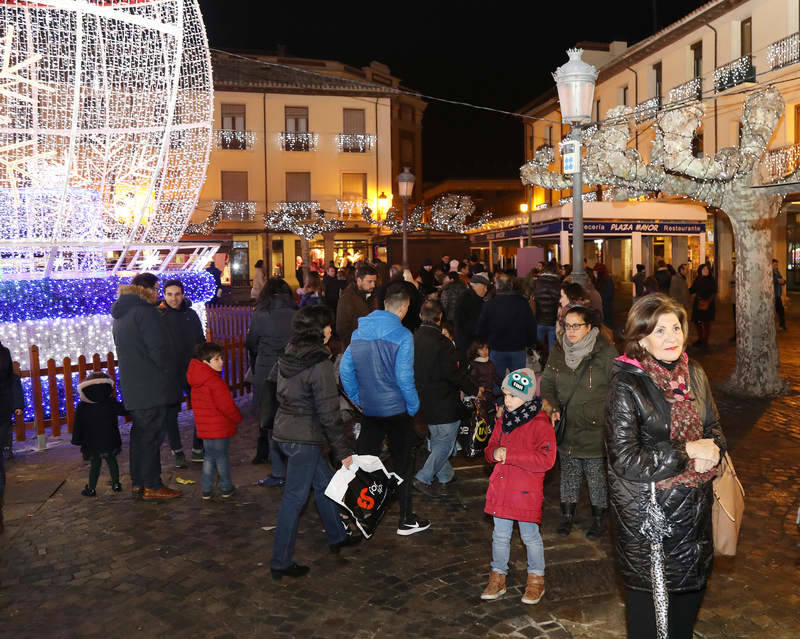 Mercadillo navideño en la Plaza Mayor de Palencia