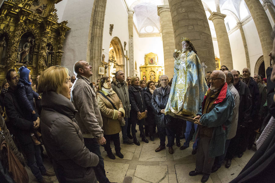 Virgen de los Pegotes en Nava del Rey