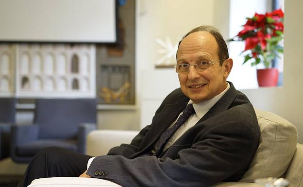 Salvador Carmona, rector de la IE University. 