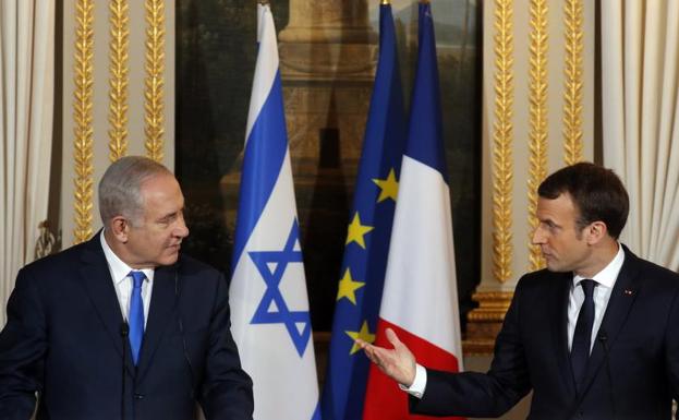 Benjamin Netanyahu y Emmanuel Macron, tras su reunión en París.