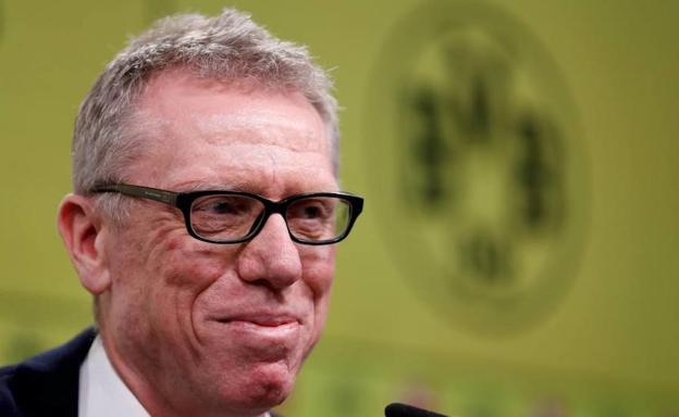 Peter Stöger, nuevo entrenador del Borussia Dortmund.