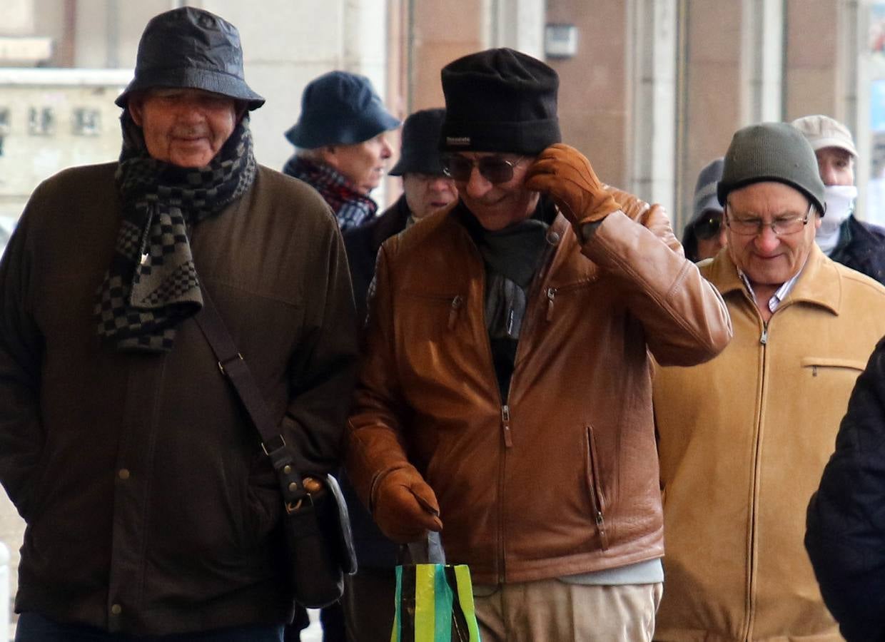 Jornada de frío y nieve en Segovia