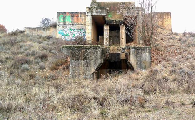 Edificación para la tolva de la mina de Castillejo. 